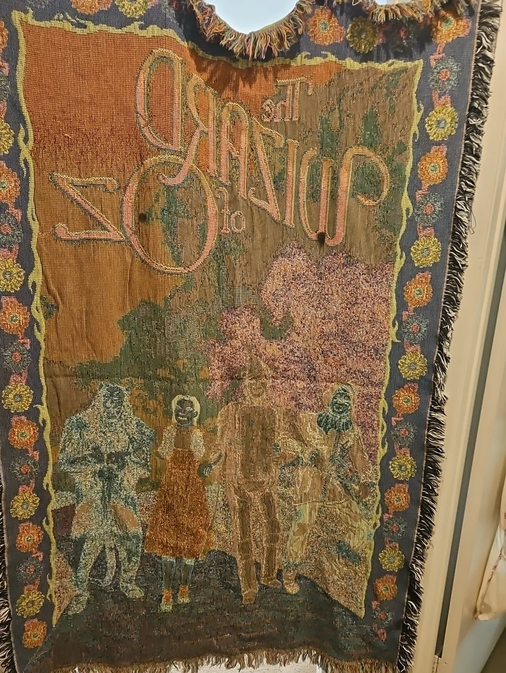 The Wizard of Oz Woven Throw Blanket - Retro